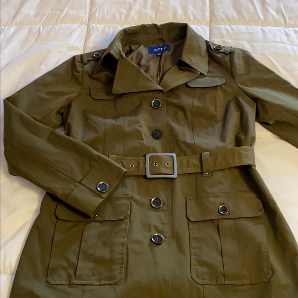 Coat - Picture 2 of 2